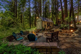 518 Brenda Dr Unit 80, Cascade, ID 83611