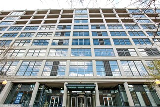 900 N Kingsbury St Unit 761, Chicago, IL 60610