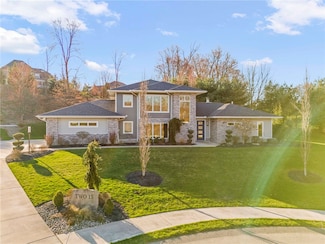 215 Malbec Ln, Wexford, PA 15090