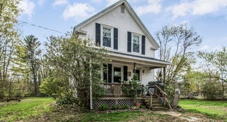 14 Austin St, Barre, MA 01005