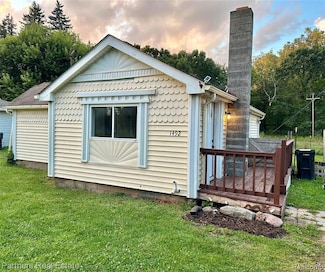 1492 Mason Rd, Howell, MI 48843