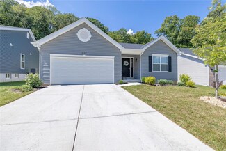1627 Ridgefield Bluff Ct, Eureka, MO 63025