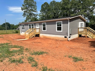 2095 Nicopolis Dr, Bedford, VA 24523