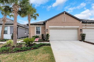 5914 Fiore Dr, Bradenton, FL 34208