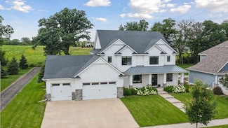 5195 Scenic View Dr SW, Rochester, MN 55902