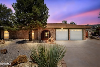 408 Los Seris Place, El Paso, TX 79912