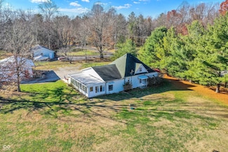 2761 Indiana 45, Nashville, IN 47448