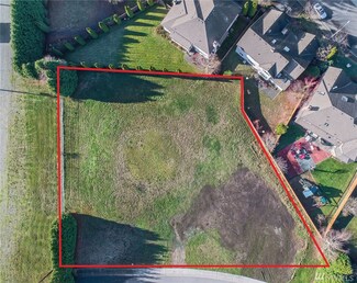 96 175th Place NE, Redmond, WA 98052