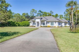 4885 Tamarind Ridge Dr, Naples, FL 34119