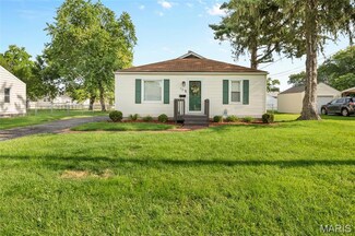 107 March Dr, Collinsville, IL 62234