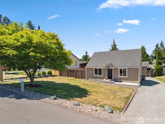 1105 N 8th St, Mount Vernon, WA 98273