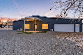 38 Private Drive 1548, Santa Fe, NM 87537