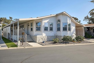 3339 Don Tomaso Dr, Carlsbad, CA 92010