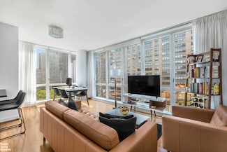200 W End Ave Unit 16H, New York, NY 10023
