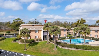 165 N Pearl Lake Causeway Unit 202, Altamonte Springs, FL 32714