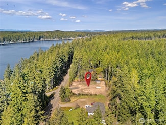 1170 E Mason Lake Dr S, Grapeview, WA 98546