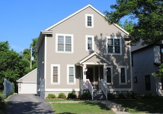 2367 Doctor William Finlayson St, Milwaukee, WI 53212