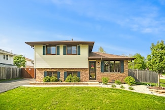 8800 167th St, Orland Hills, IL 60487