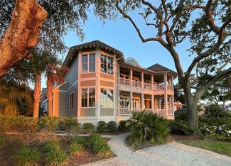 1928 Ocean Rd, St. Simons Island, GA 31522