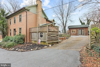 8709 Shepherdstown Pike, Shepherdstown, WV 25443