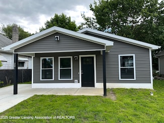 301 Meyers Ave, Jackson, MI 49203