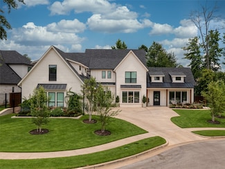 1555 Maple Cir, Tyler, TX 75703