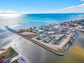 1400 Lake St, Two Rivers, WI 54241