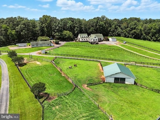 8260 River Hills Ln, Rixeyville, VA 22737