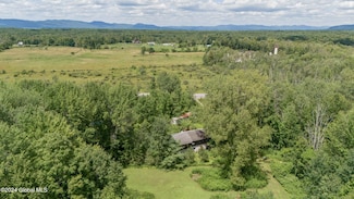 543 New York 29, Broadalbin, NY 12025