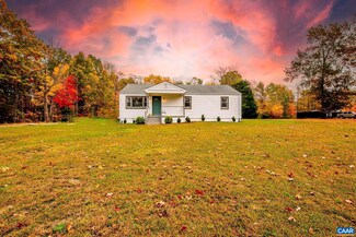2973 Rolling Rd, Scottsville, VA 24590