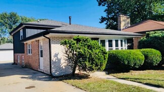 14245 S Marquette Ave, Chicago, IL 60633