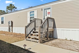 381 Hangar Ct, Myrtle Beach, SC 29577