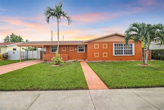 115 NE 213th St, Miami, FL 33179