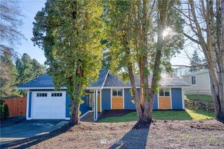 2413 NE Franklin St, Bremerton, WA 98310