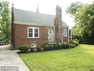 6608 Broad St, Bethesda, MD 20816