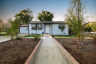 925 W Peralta Way, Fresno, CA 93705