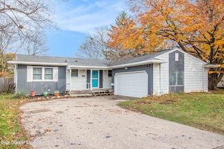919 Eugenia Dr, Mason, MI 48854