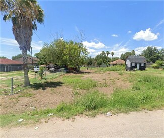 10310 N Wind Dr, San Carlos, TX 78542