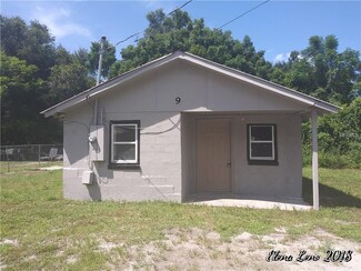 9 Lenox Ct, Deland, FL 32720