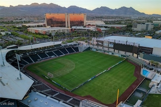 9813 Edgeview Place, Las Vegas, NV 89134