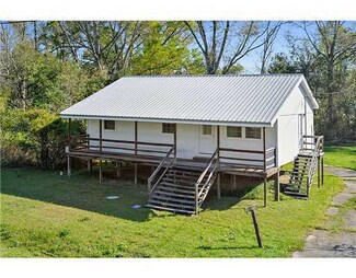 5384 Highway 604, Pearlington, MS 39572