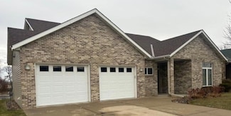 1131 Oak Pond Dr, Sartell, MN 56377