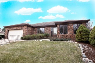 1608 77th St, Naperville, IL 60565