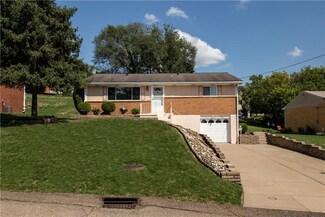 114 Aberdeen Dr, Oakdale, PA 15071