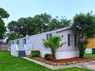 951 Harolds Rd, Huffman, TX 77336