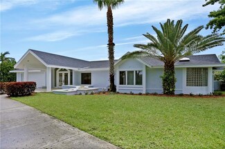 319 Belle Isle Ave, Belleair Beach, FL 33786