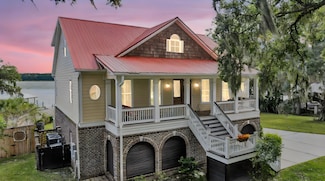 1811 Teal Rd, Moncks Corner, SC 29461