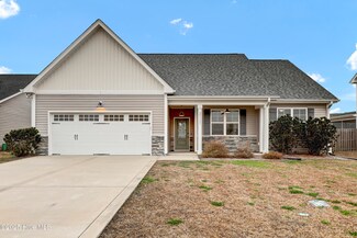 1257 Big Field Dr, Castle Hayne, NC 28429