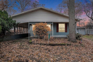 51895-3 E County Line Rd, Middlebury, IN 46540