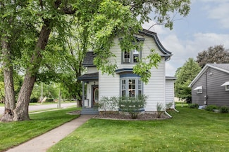 620 S Garden St, Lake City, MN 55041